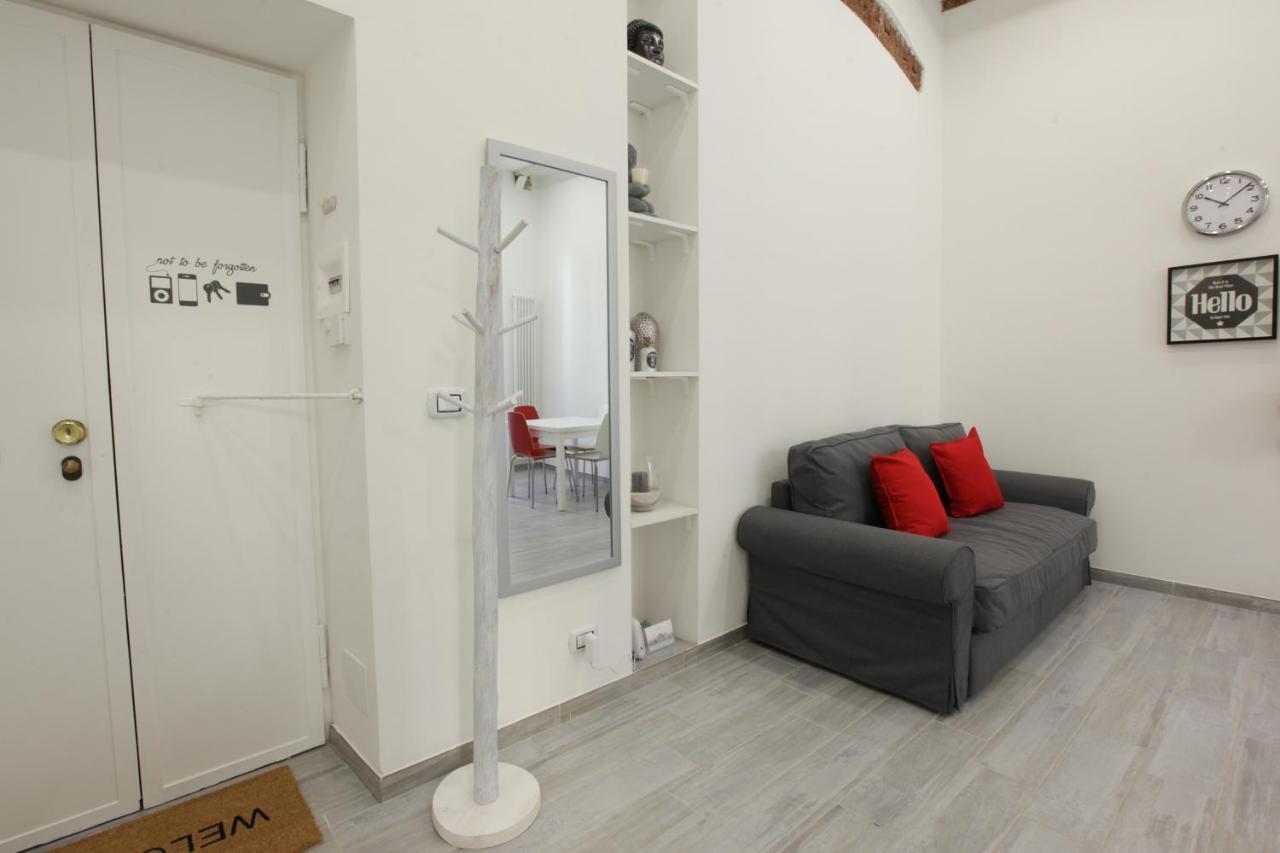 Amazing Apartment In City Center With Balcony Милан Экстерьер фото